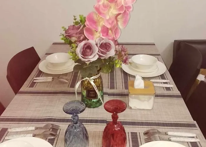 Shell Residences Family 2 3*